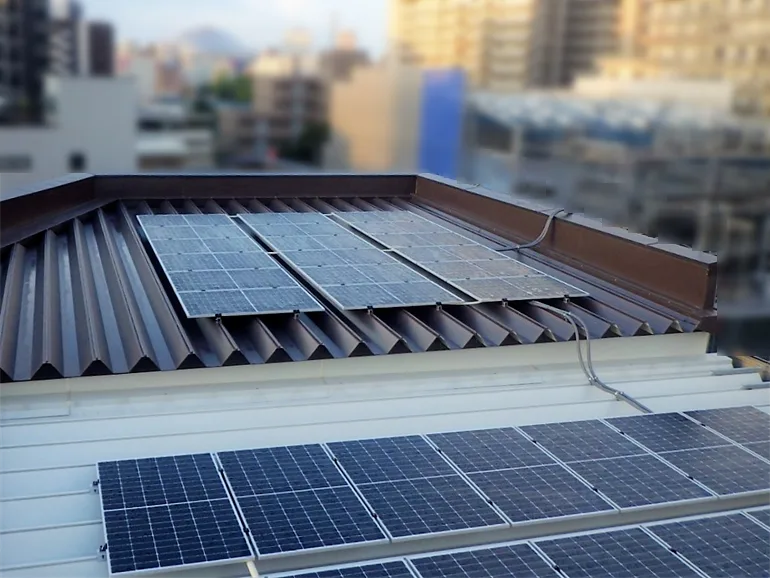 大阪市商業施設_屋根上_自家消費型太陽光発電