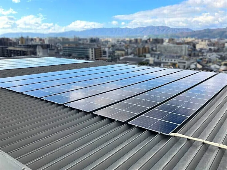 自家消費型太陽光発電導入事例_京都市ショッピングモール