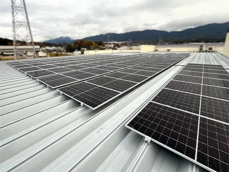 太陽光発電導入事例_バロー坂本店