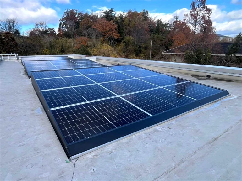 奈良市立登美ヶ丘中学校様_太陽光発電導入事例