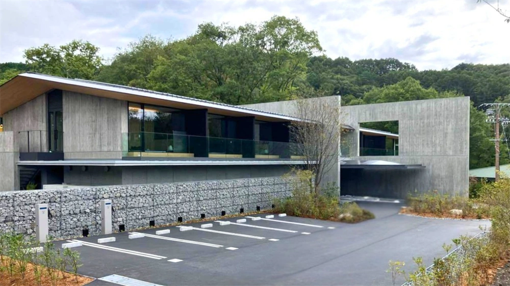 太陽光発電所併設型蓄電システム 