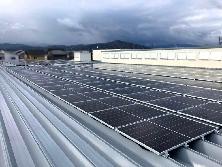 自家消費型太陽光発電施工実績_スーパーマーケットバロー神明店